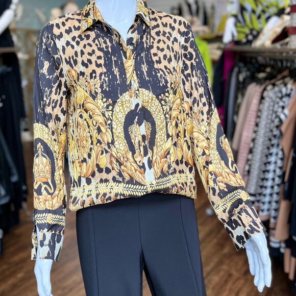 M9101 Black & Gold Floral Button Down Shirt by Oo La La